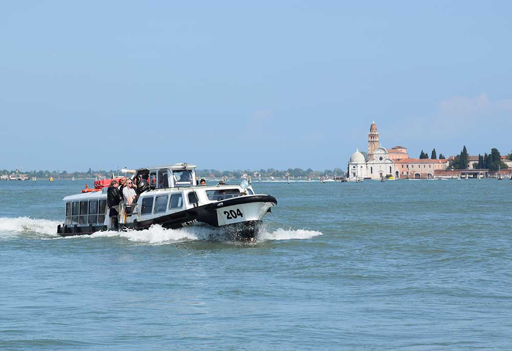 Buy water bus Tickets Venice Vaporetto online